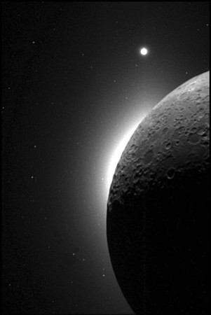 Echtbild: Sonne, Mond und Venus Echtbild: Sonne, Mond und Venus
